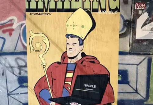 Rubato a Napoli il dipinto che ritrae San Gennaro in versione Superman