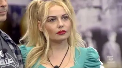Lisa Fusco: "Dopo i ritocchini, più mi guardo e più mi piaccio"
