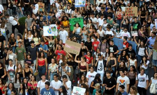 Palermo, tensioni al corteo di "Friday for Future"