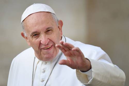 Il Papa bacchetta i convertiti