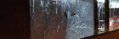 Sassi contro autobus dell’Anm a Napoli: è allarme sicurezza