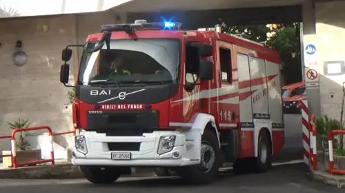 Incendio nella casa di riposo: due donne ferite