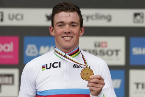 Mondiali di ciclismo, la grande impresa del nuovo campione Mads Pedersen