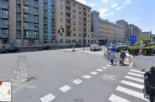 Bus frena in modo brusco: sette passeggeri a terra