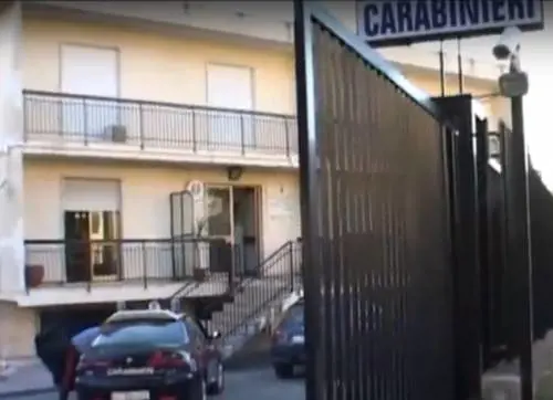 Il raid dei fratelli marocchini: coppia aggredita coi tirapugni