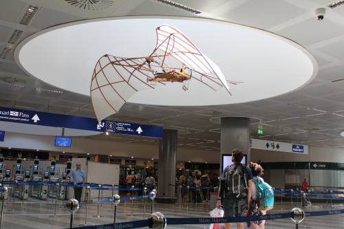 L’Ornitottero di Leonardo decolla a Malpensa: in mostra la prima macchina volante