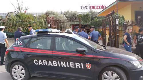 Coppia trovata morta in appartamento nel Napoletano