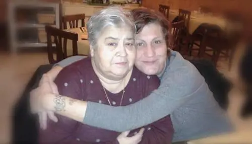 "Mia madre morta a causa del super batterio New Delhi"