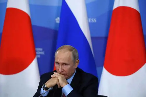 Putin contro Greta: "Una teenager disinformata"