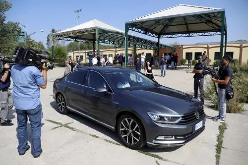 La Lamorgese "riapre" il centro rimpatri di via Corelli