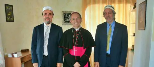Islamici italiani aprono sede al confine per interscambio con fratelli francesi