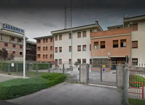 Marostica, nigeriano senza biglietto ferisce autista e militare