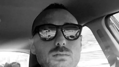 Il fratello dell'agente morto a Trieste: "Rubio, fai la fine di Matteo..."