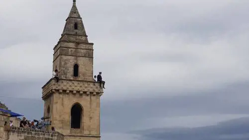 Matera, sassi danneggiati per l' "art of motion"
