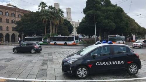 Cagliari, 18enne pestato a sangue da coetanei per difendere un'amica