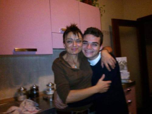 In foto, Teresa Manes con suo figlio Andrea