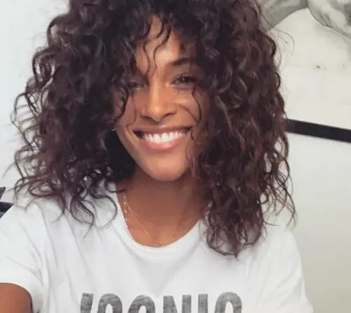 Tutta la bellezza di Cindy Bruna