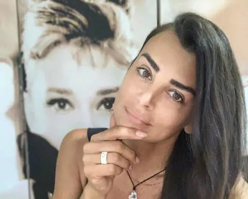 Elga Enardu: “Giovanni Conversano? C’è una querela in corso”