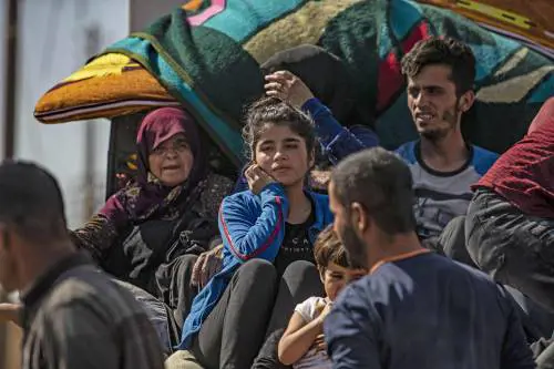 Il generale Mini lancia l'allarme: "Rischiamo un'invasione di profughi"