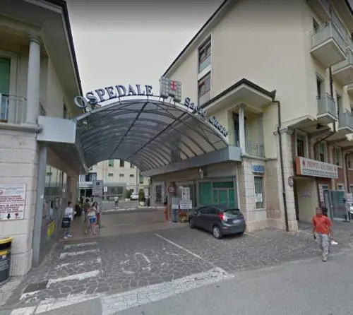 Verona, lite per un pc: nigeriano con ascia aggredisce marocchino