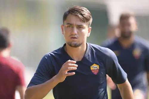 Roma, Under: polemica social sul saluto militare e le bandiere turche