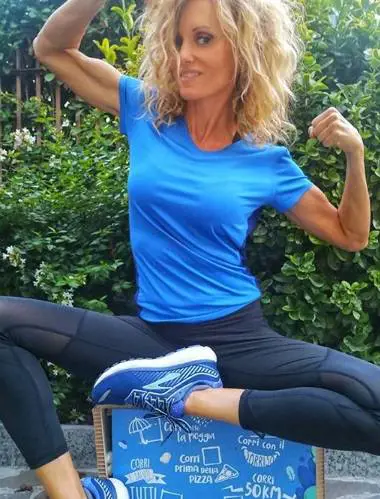"Mi faccio un sedere così con lo sport: ecco il mio lato b tutto naturale"