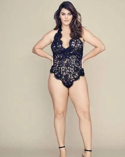 Trans e curvy: le modelle "inclusive" di Victoria's Secret