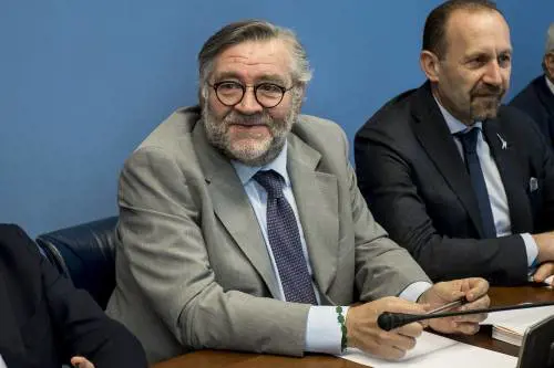 Volpi, presidente del Copasir: "Ecco cosa chiederò a Conte"