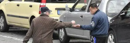 Denunciato 71 volte in due anni, finisce in carcere parcheggiatore abusivo