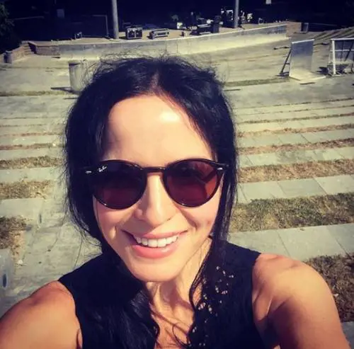 Andrea Corr, le immagini più sexy