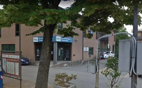 Spari contro agenti e passanti: la furia dei ladri dopo la rapina