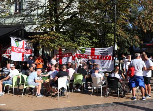 Bulgaria-Inghilterra, notte di follia: tifoso inglese muore a Sofia