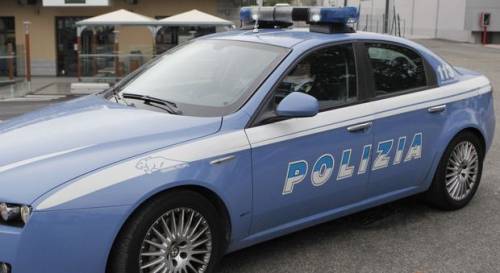 Cagliari, massacra di botte i genitori per soldi: 19enne in manette