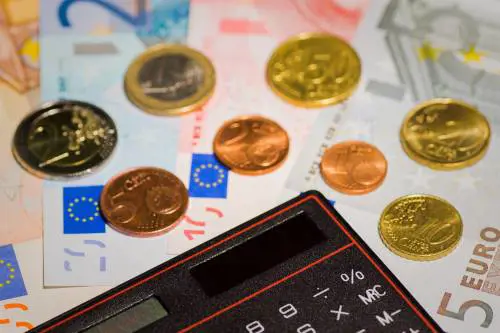 Manovra, ecco cosa cambia per le partite Iva