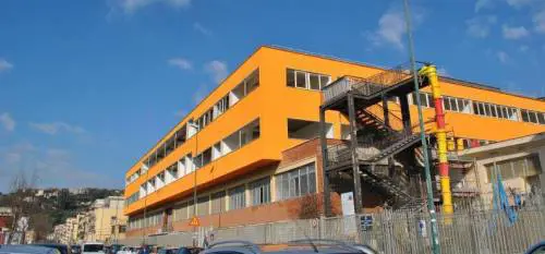 La scuola è senza mensa, i genitori: "Lavoriamo noi"