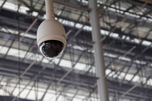 Corte di Strasburgo: "Telecamere sul lavoro non violano la privacy"