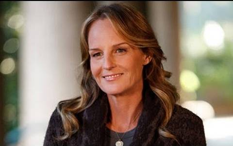 Helen Hunt in ospedale, il suo suv travolto da un’altra auto