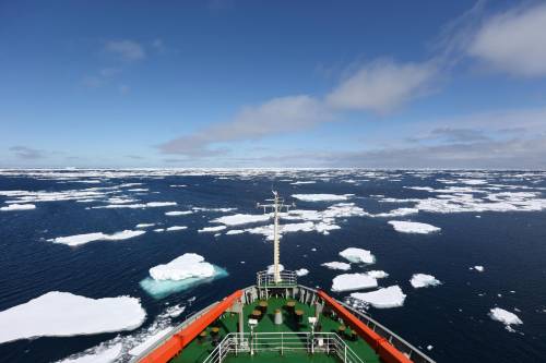 L'Italia ha una rompighiaccio: la nave per puntare l'Antartide