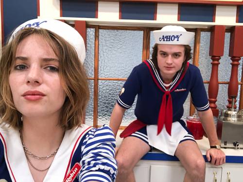 Maya Hawke super sexy su Instagram elettrizza i fan di "Stranger Things"