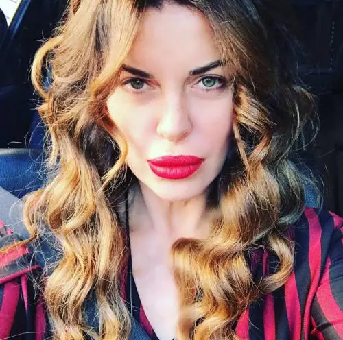 Alba Parietti ricorda la fidanzata del figlio: "Quando è morta ho conosciuto l’inferno"