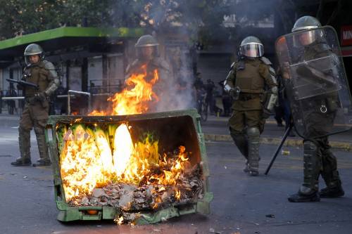 "Proteste organizzate ad arte: il Sudamerica  rischia il caos"