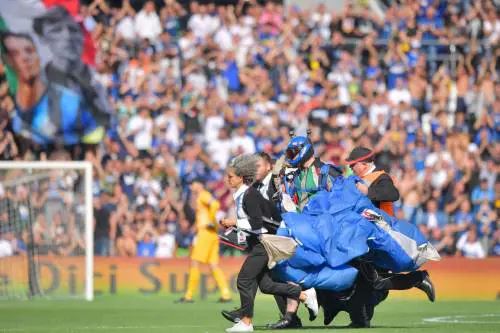 Sassuolo-Inter, daspo e denuncia al paracadutista del Mapei Stadium