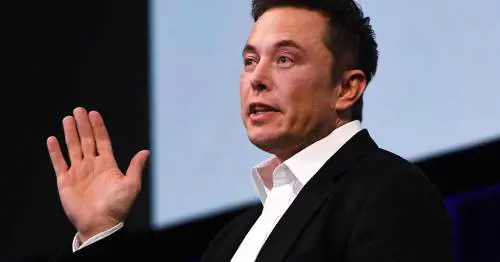 Il fratello di Escobar accusa Elon Musk di avergli "rubato" l'idea per un prodotto