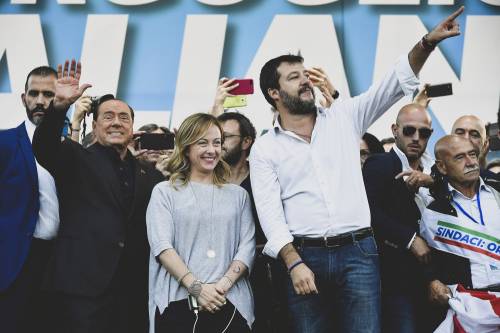 Meloni e Salvini sollevano il tema della premiership. Berlusconi: si deciderà dopo