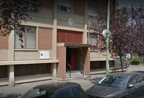 Marocchino violento perseguita la ex e viene arrestato per stalking