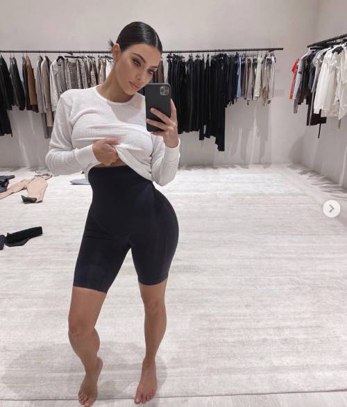 Kim Kardashian, le foto su Instagram