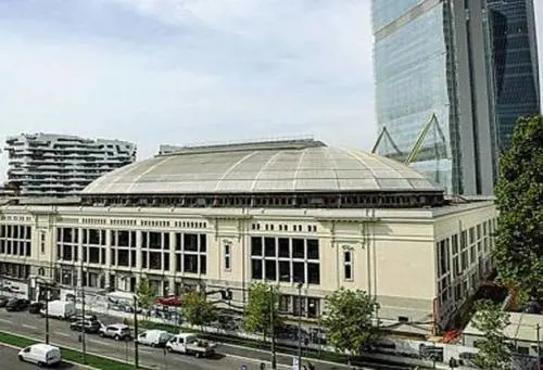 Il Palazzo delle Scintille all'asta con incanto Sinistra e M5S polemici