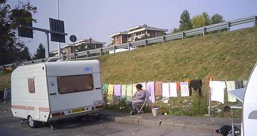 I rom padroni della strada a Cascina Gobba