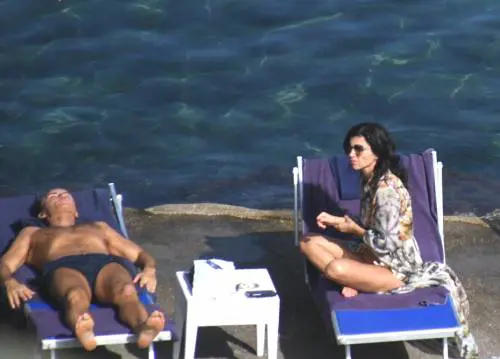 Roberto Mancini si rilassa la mare