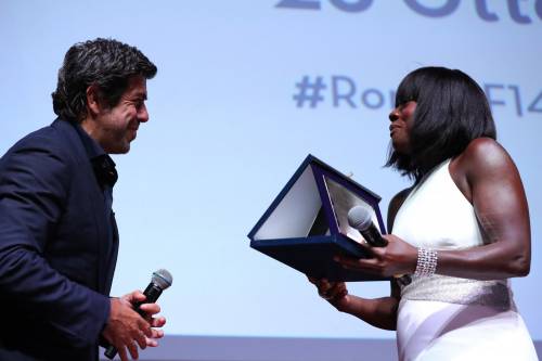  Pierfrancesco Favino  e il "Premio alla Carriera" a Viola Davis 